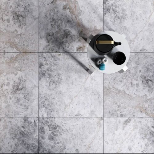 Płytka kamienna marmur Tundra Grey Classic polerowany 61x30,5x1,2 cm